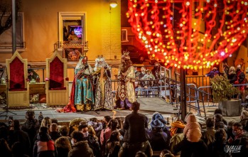 Los Reyes Magos devolvieron la ilusión a los pequeños | J.C.