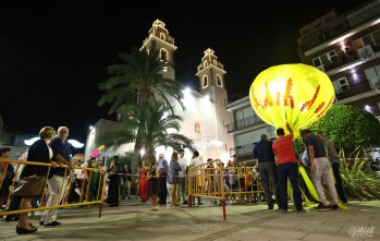 Anoche se realizó la suelta del primer globo a las puertas de Santa Ana | Jesús Cruces.