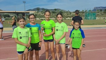 La escuela del Club de Atletismo rindió muy bien en Elda