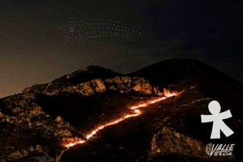 Recreación del espectáculo de drones sobre Bolón | Nando Verdú. 