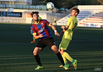 El Eldense ha mostrado su mejor visión de la temporada ante el Villarreal B | Jesús Cruces.