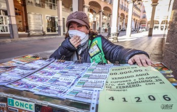 María del Mar Maestre es la lotera que ha repartido 100.000 euros en Elda | J.C.