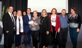 Sense Barreres celebró su cena solidaria