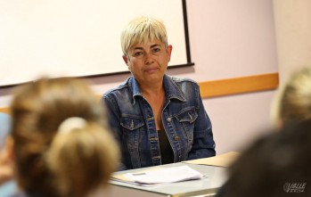 Maite Rodríguez es la presidenta de la Asociación de Aparadoras de Elda y Petrer | Jesús Cruces.