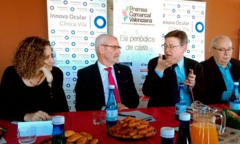 Susana Esteve, el alcalde de Alboraya Miguel Chavarría, Puig y el presidente de la asociación Premsa Valenciana, Ramón Climent.