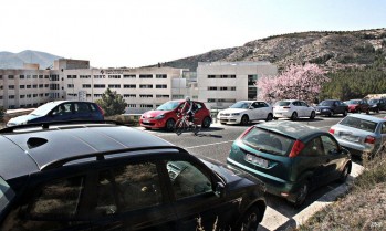 Por ahora no se ampliará el aparcamiento del Hospital | Jesús Cruces.