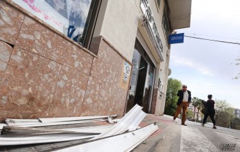 El ladrón ha entrado a la farmacia a las 5 de la madrugada.