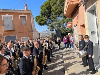 La Asociación Musical Virgen del Remedio ha realizado su tradicional recogida de educandos. 