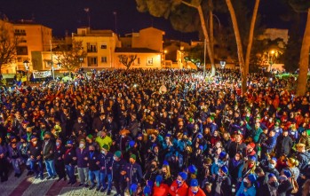 La población se reunió en La Explanda para cantar el pasodoble | Abraham de la Rosa.