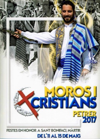Presentan la Revista de Fiestas de Moros y Cristianos Petrer 2017