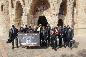 Imagen de familia en una de las rutas | Imagen cedida.