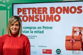 La edil de Comercio, Aída Tortosa, ha presentado la nueva campaña | J.C.