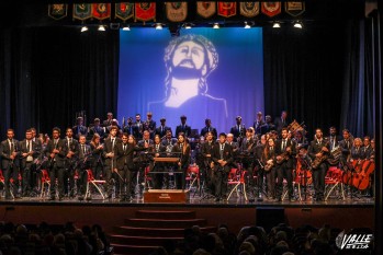 La Sociedad Unión Musical volverá a subirse al escenario del Teatro Cervantes| Archivo Valle de Elda. J.C. 