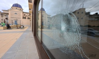 El Museo Dámaso Navarro ha amanecido con destrozos.