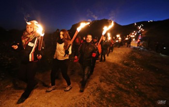 Imagen de la anterior bajada de antorchas | Jesús Cruces.