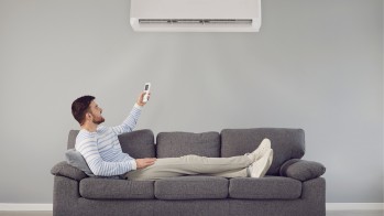 Cómo mantener tu casa fresca en verano y ahorrar tras la subida en la factura de la luz