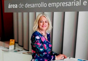 La petrerense María Salud Torrelló, Medalla de Oro a la Excelencia Profesional por la Institución Foro Europa