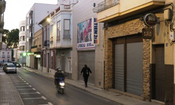 Los comercios afectados por las medidas para reducir los contagios.