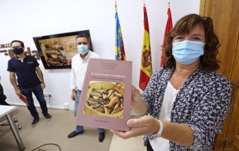 Imagen de la presentación del nuevo libro.
