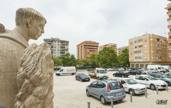 El aparcamiento lleva años a la espera de la actuación.