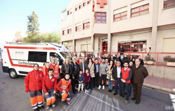 Cruz Roja Elda presenta su nueva ambulancia
