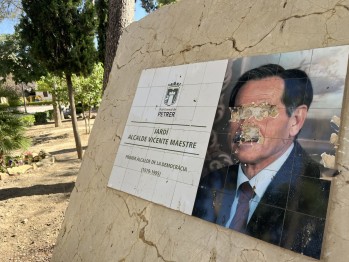 Así ha quedado la imagen del ex primer edil. 