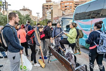 Más de un centenar de voluntarios ya están en Valencia | Nando Verdú. 