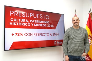 El edil de las áreas, Iñaki Pérez, ha informado sobre los presupuestos | Marta Maestre. 