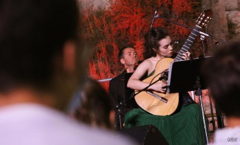 La guitarrista Marina Payá actuará este viernes a las 22 horas en la Plaza Castelar