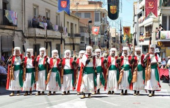 La Filà Walíes de los Moros Nuevos celebra un “Café Festero” por su 50ª aniversario