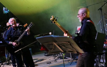La música de la década de los 60 sigue muy viva en Elda