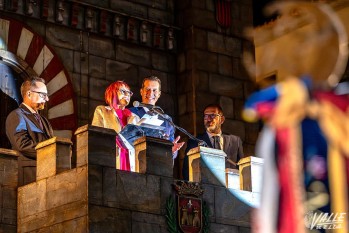 Elia Barceló subió al Castillo de Embajadas para pregonar las fiestas | Nando Verdú. 