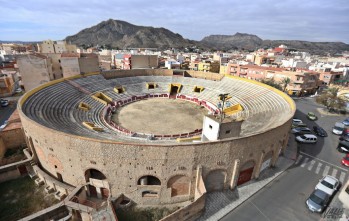 La Plaza de Toros lleva años cerrada por riesgo | Jesús Cruces.