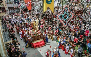 Las fiestas de Moros y Cristianos de Petrer podrán realizarse a pesar de las obras arqueológicas | J.C.