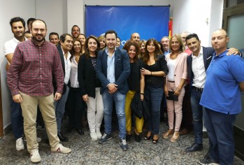 El PP incorpora a ocho eldenses a su comité y comienza a preparar su programa electoral