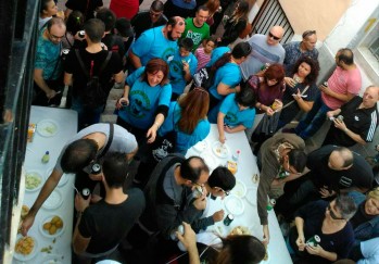 Cuarta patatada festera con miles de tapas en Petrer