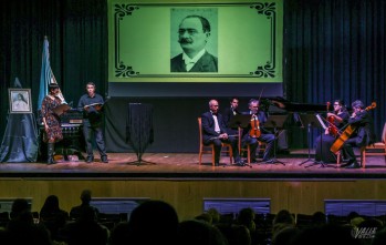 Fue a cargo del grupo de cámara de la Orquesta Sinfónica Teatro Castelar y la narración será de Remedios Páez y José Manuel González. 