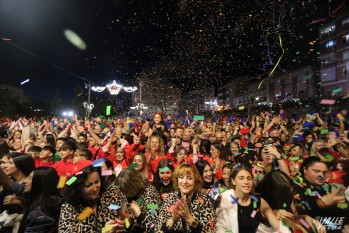 La población se entregó durante la Entrada de Bandas | Marta Maestre.